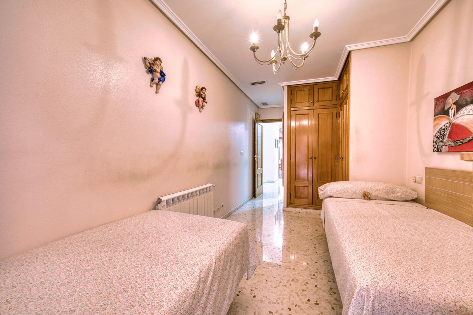 3 sovrum Lägenhet till salu i Alicante stad med garage - 220 000 € (Ref: 10147193)