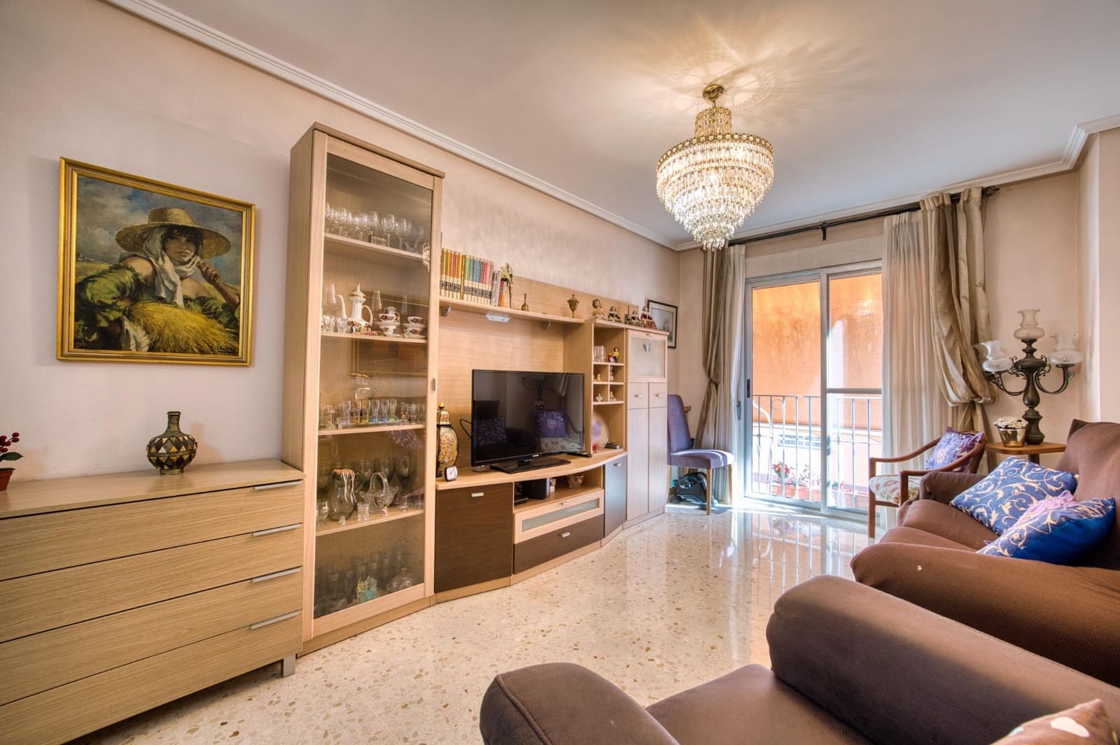 3 sovrum Lägenhet till salu i Alicante stad med garage - 220 000 € (Ref: 10147193)