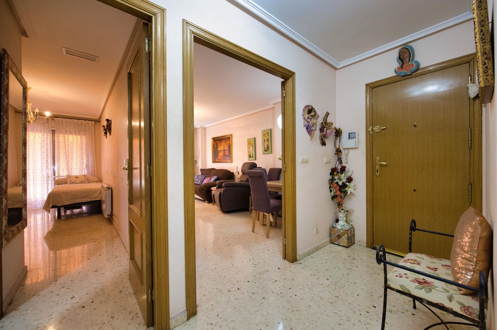 3 sovrum Lägenhet till salu i Alicante stad med garage - 220 000 € (Ref: 10147193)