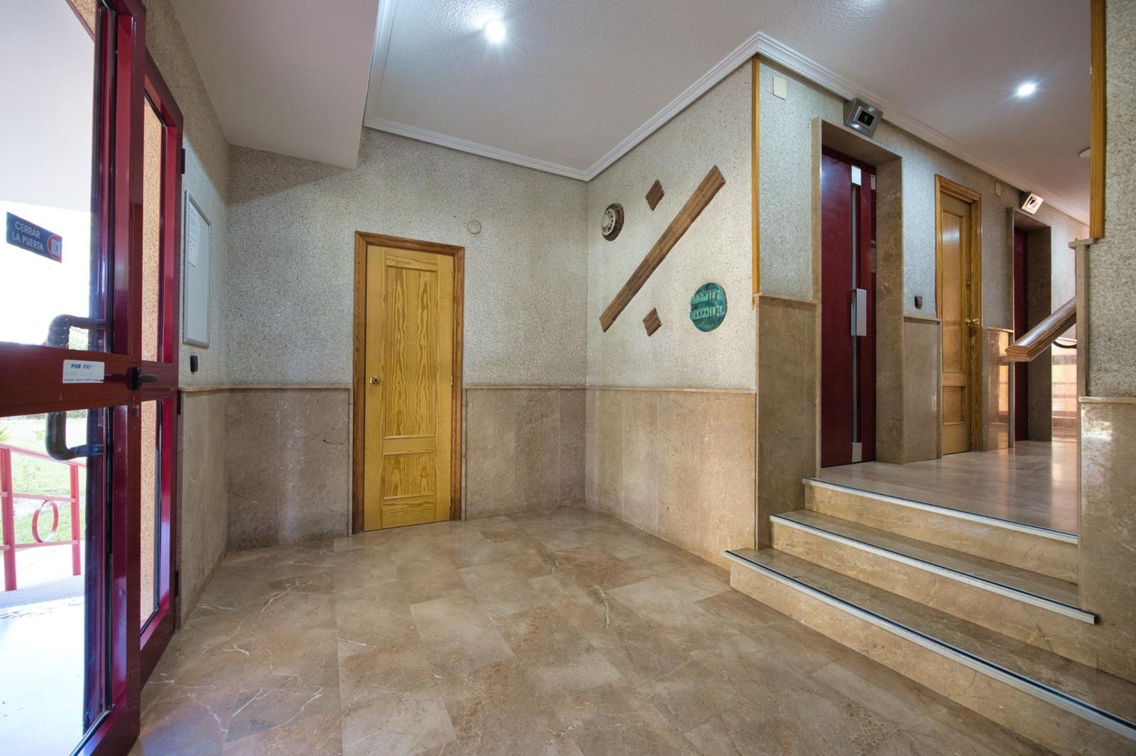 4 sovrum Lägenhet till salu i Alicante stad med pool garage - 280 000 € (Ref: 10151510)