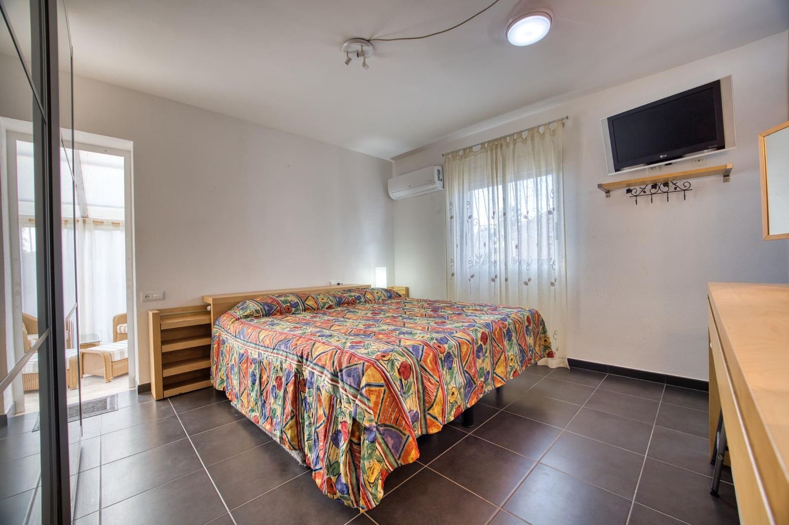 3 soveværelse Villa til salg i Busot med swimmingpool garage - € 380.000 (Ref: 10153690)