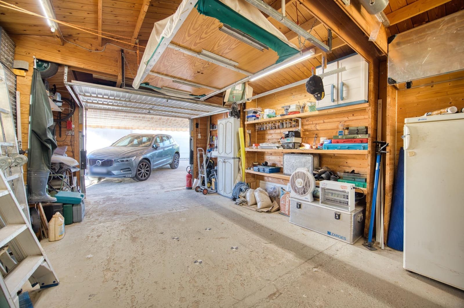3 soveværelse Villa til salg i Busot med swimmingpool garage - € 380.000 (Ref: 10153690)