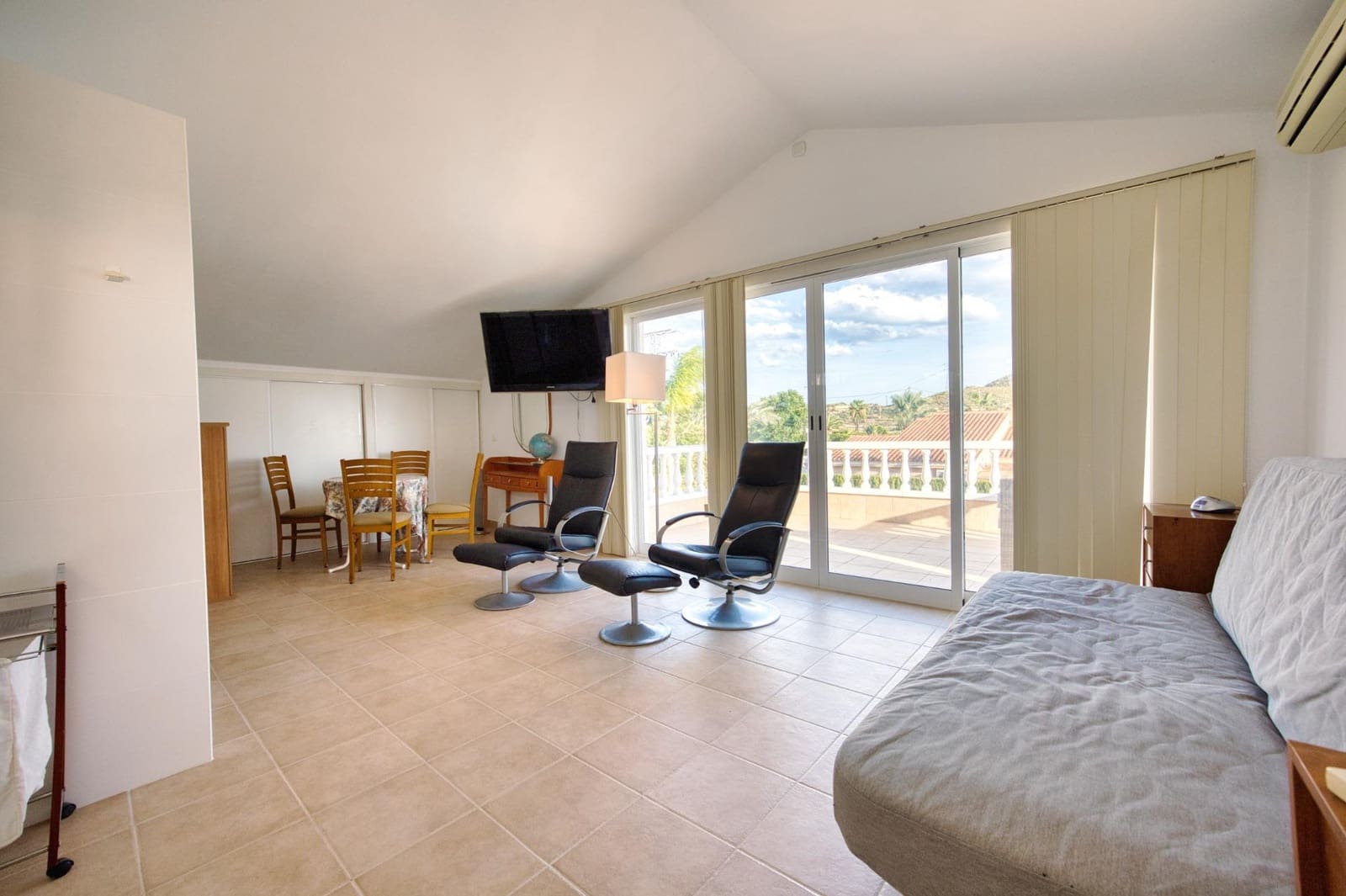 3 soveværelse Villa til salg i Busot med swimmingpool garage - € 380.000 (Ref: 10153690)
