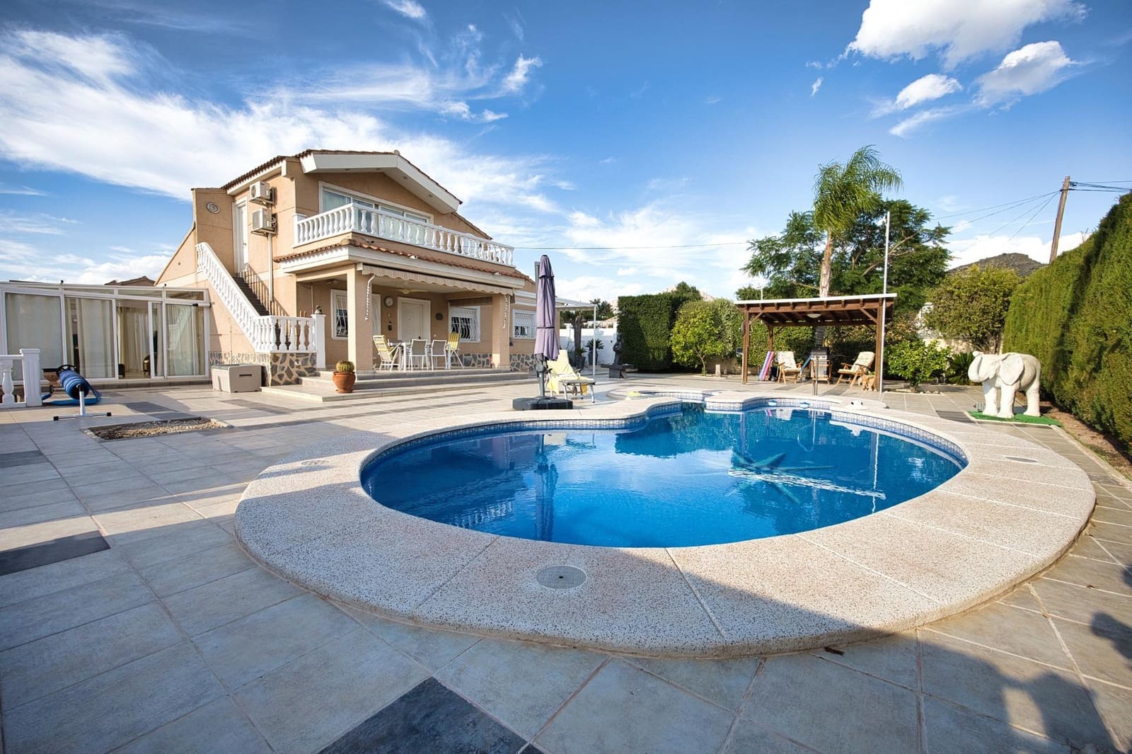 3 soveværelse Villa til salg i Busot med swimmingpool garage - € 380.000 (Ref: 10153690)