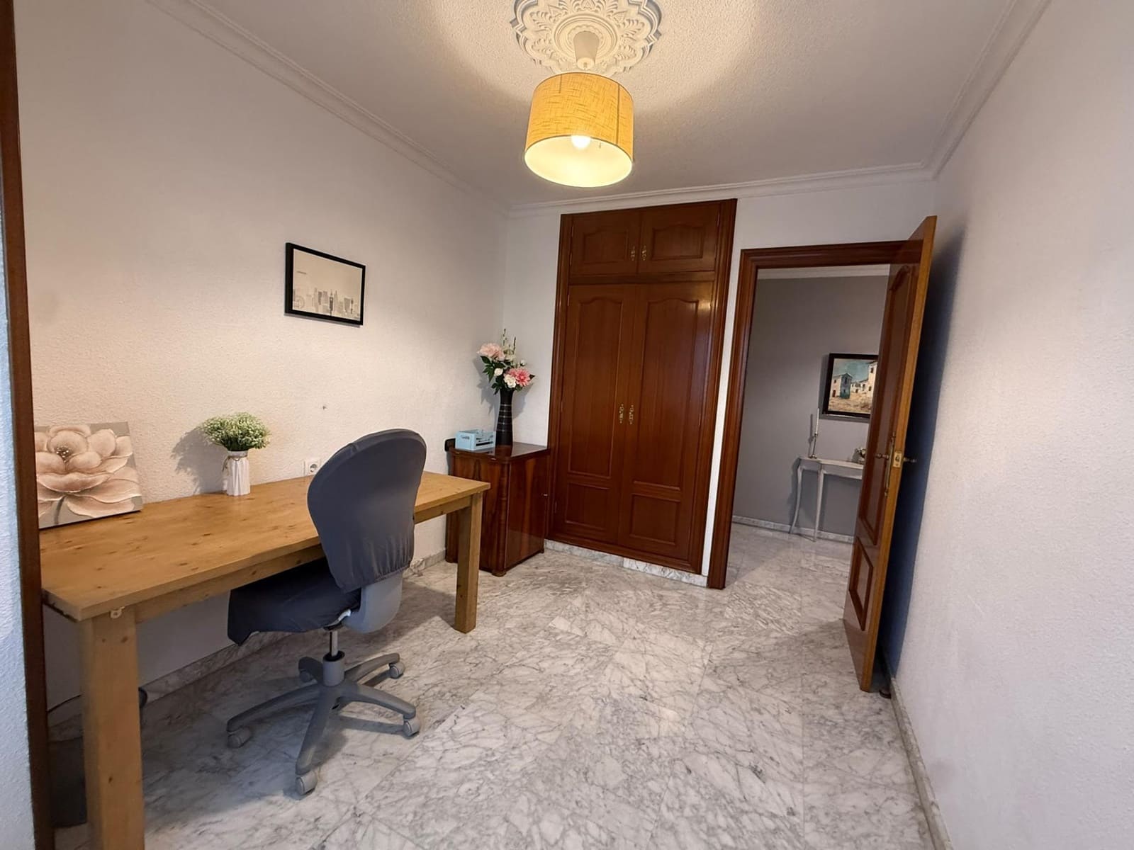 4 bedroom Flat for rent in Alicante / Alacant city - € 1,150 (Ref: 10161560)