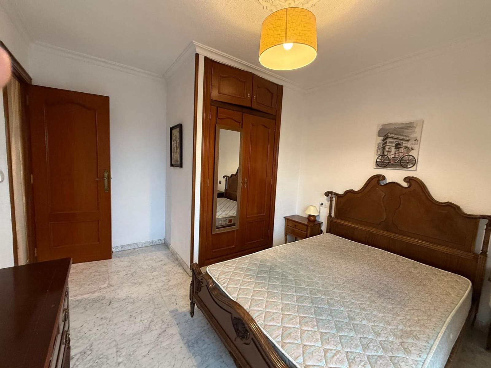 4 bedroom Flat for rent in Alicante / Alacant city - € 1,150 (Ref: 10161560)