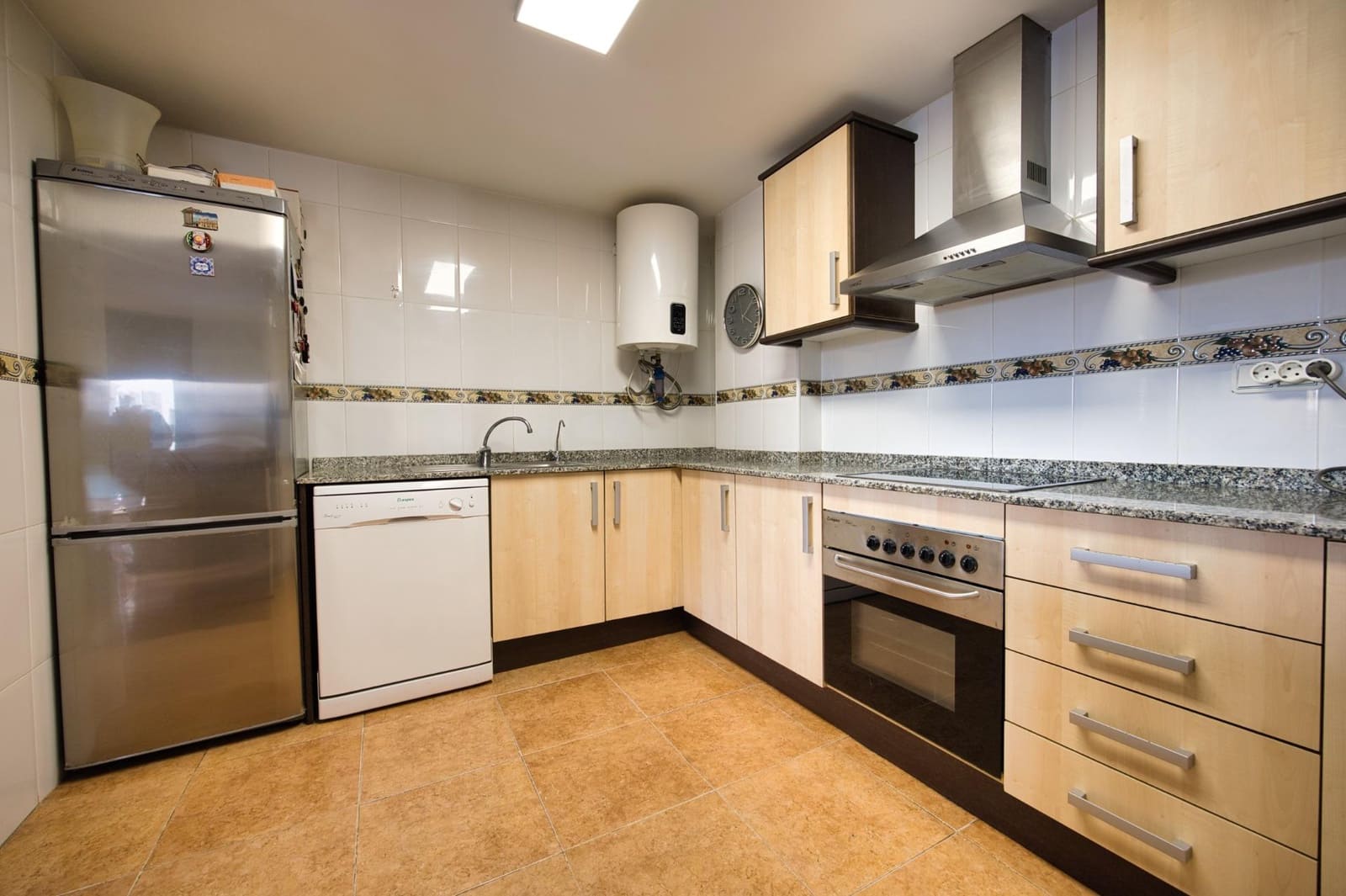 3 Zimmer Apartment zu verkaufen in El Campello mit Pool Garage - 360.000 € (Ref: 10180687)