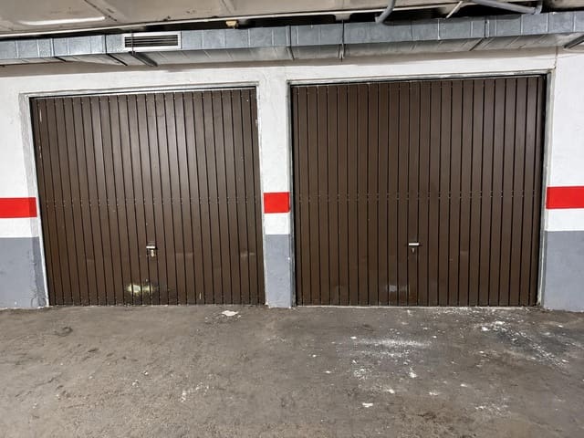 Garage for sale in Ensanche - Diputacion, Alicante / Alacant city - € 59,800 (Ref: 10180688)