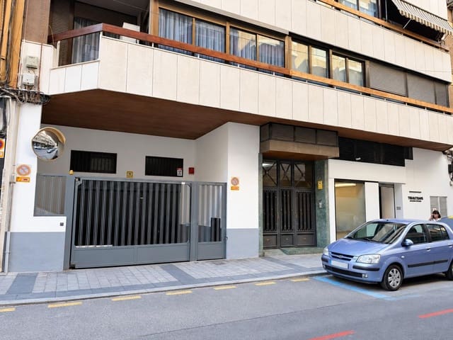 Garage for sale in Ensanche - Diputacion, Alicante / Alacant city - € 59,800 (Ref: 10180688)