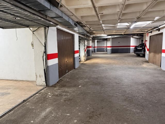 Garage for sale in Ensanche - Diputacion, Alicante / Alacant city - € 59,800 (Ref: 10180688)