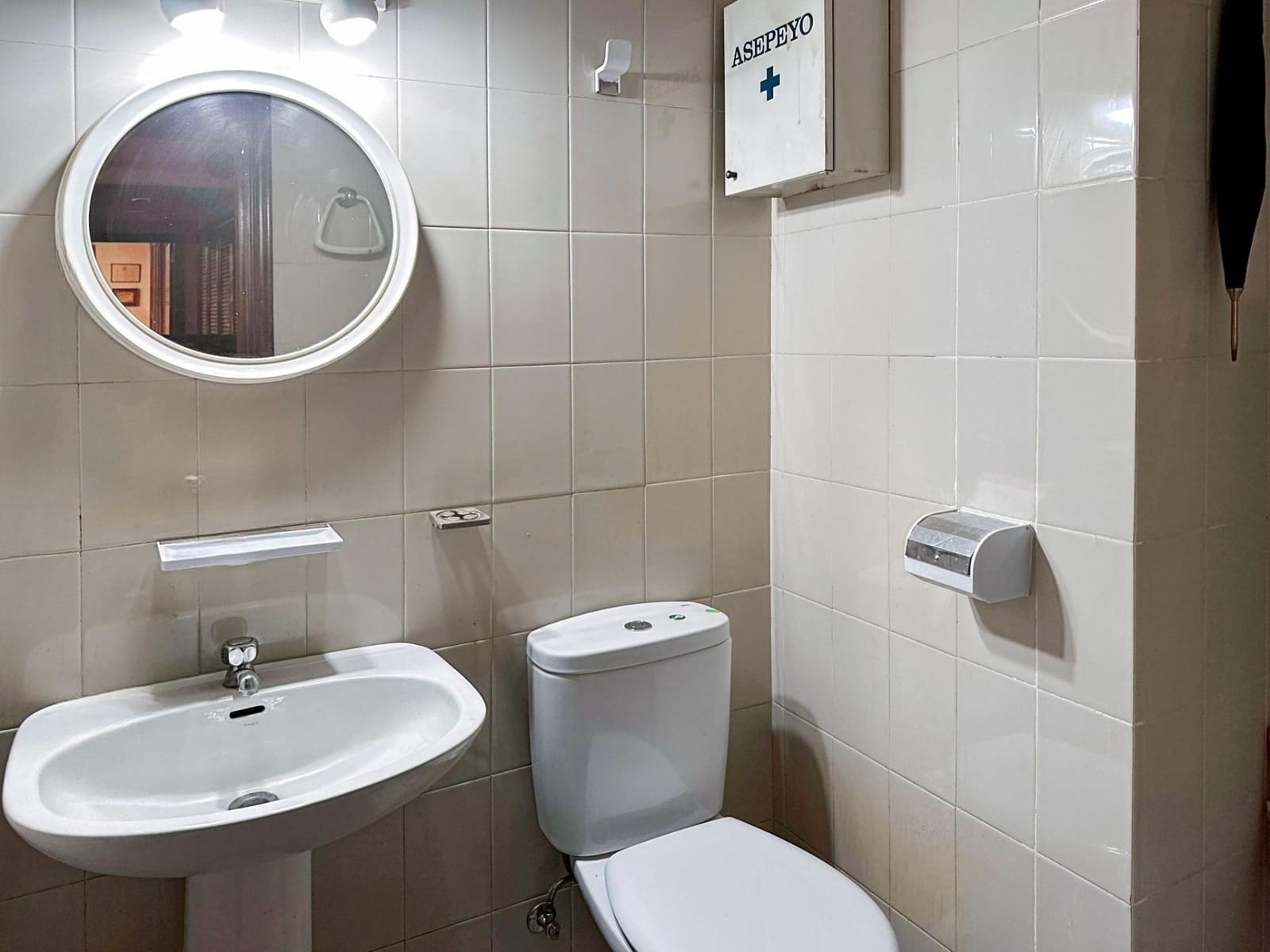 Commercieel te koop in Alicante stad - € 220.000 (Ref: 9276597)