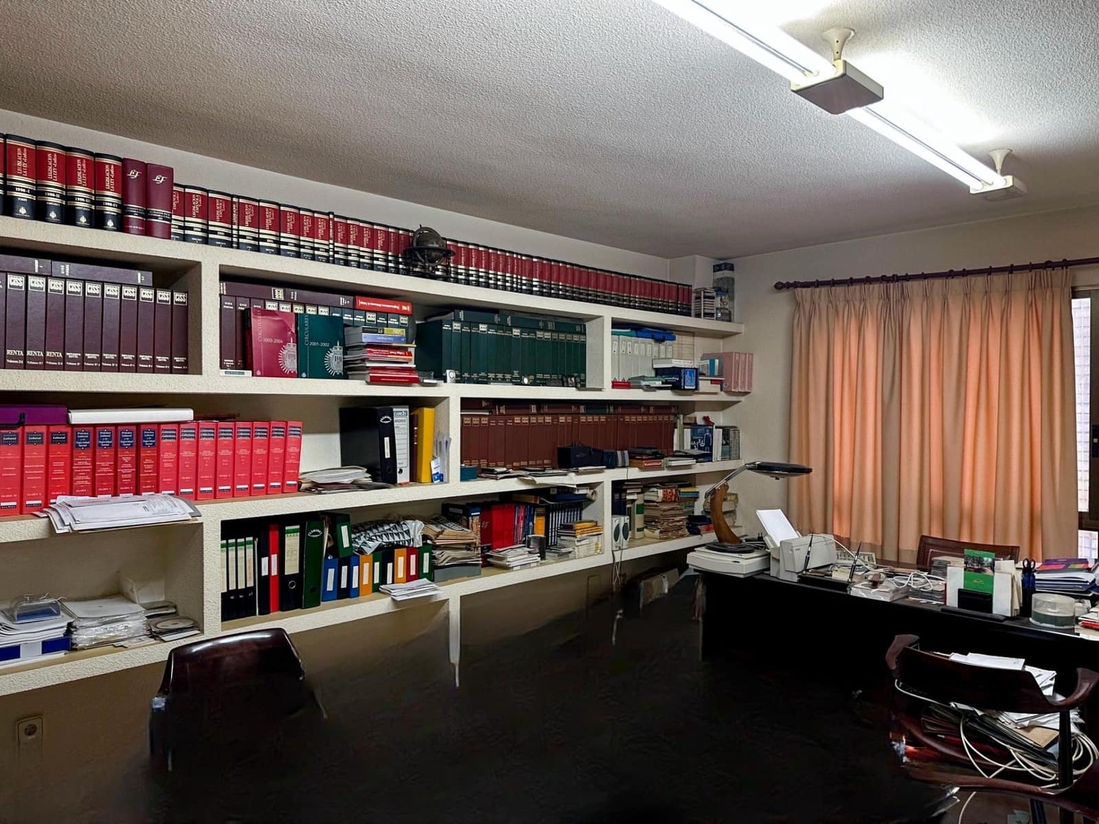 Commercieel te koop in Alicante stad - € 220.000 (Ref: 9276597)