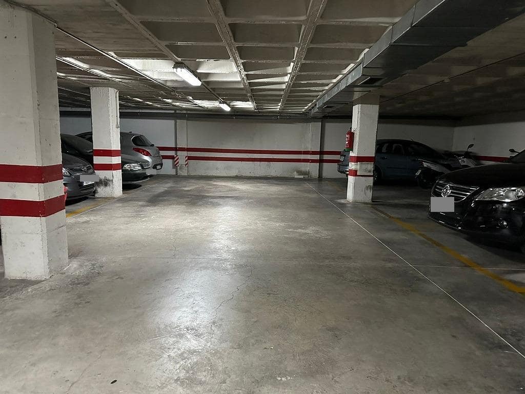 Garage for sale in Alicante / Alacant city - € 14,000 (Ref: 9276598)