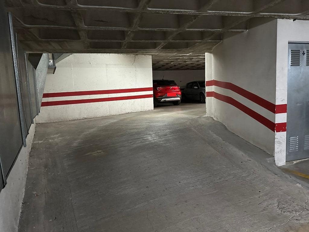 Garage for sale in Alicante / Alacant city - € 14,000 (Ref: 9276598)