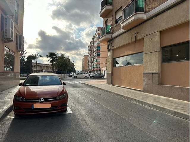 Garage à vendre à Alicante ville - 14 000 € (Ref: 9276598)