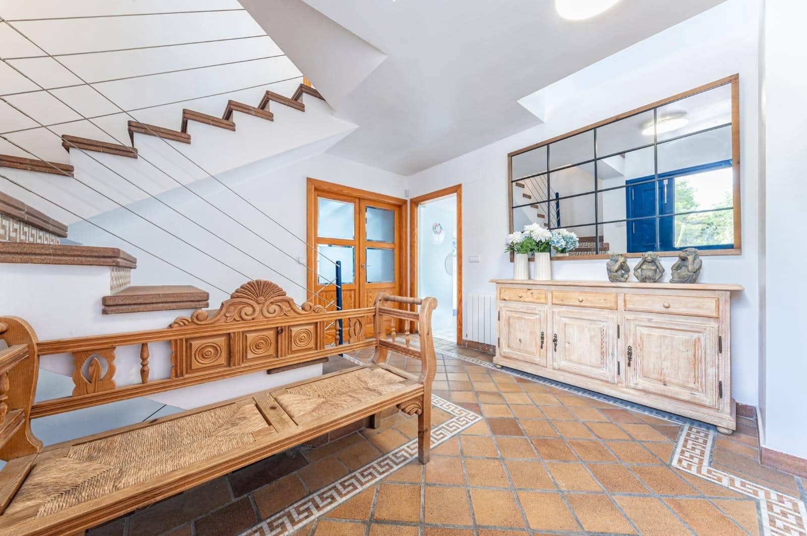 8 soveværelse Villa til salg i Alicante by med swimmingpool garage - € 1.400.000 (Ref: 9276599)