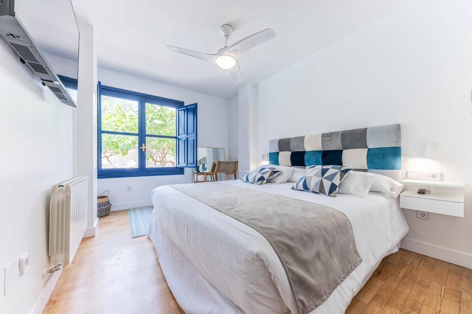 8 soveværelse Villa til salg i Alicante by med swimmingpool garage - € 1.400.000 (Ref: 9276599)