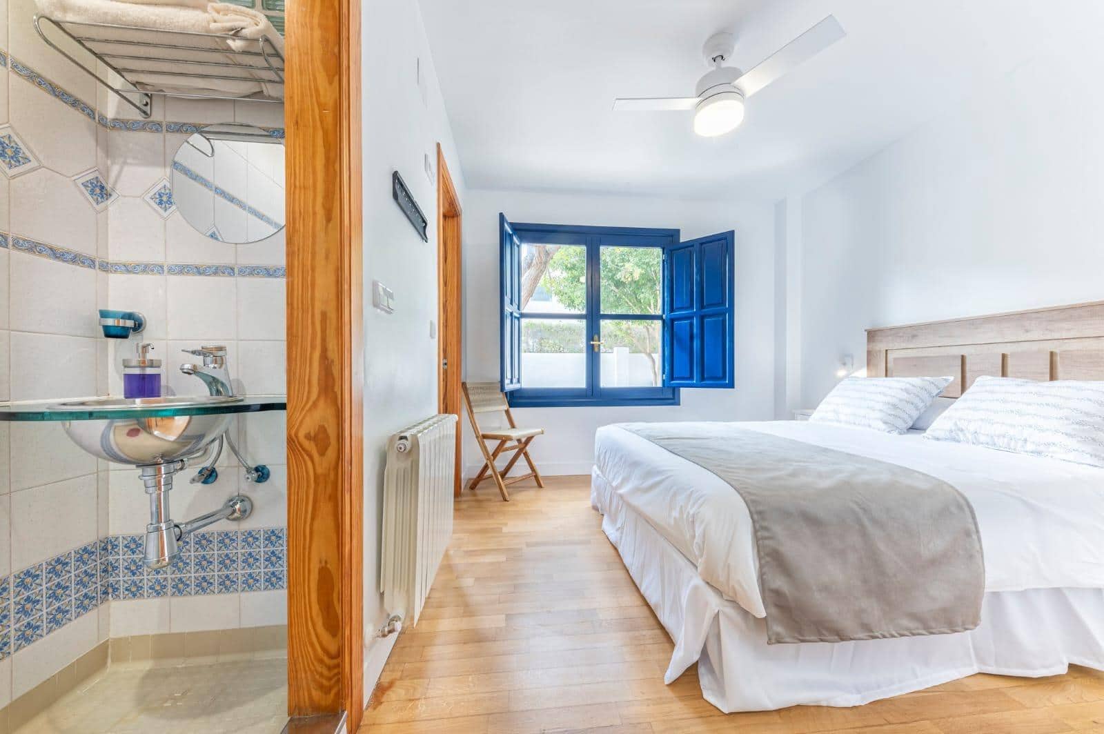 8 soveværelse Villa til salg i Alicante by med swimmingpool garage - € 1.400.000 (Ref: 9276599)