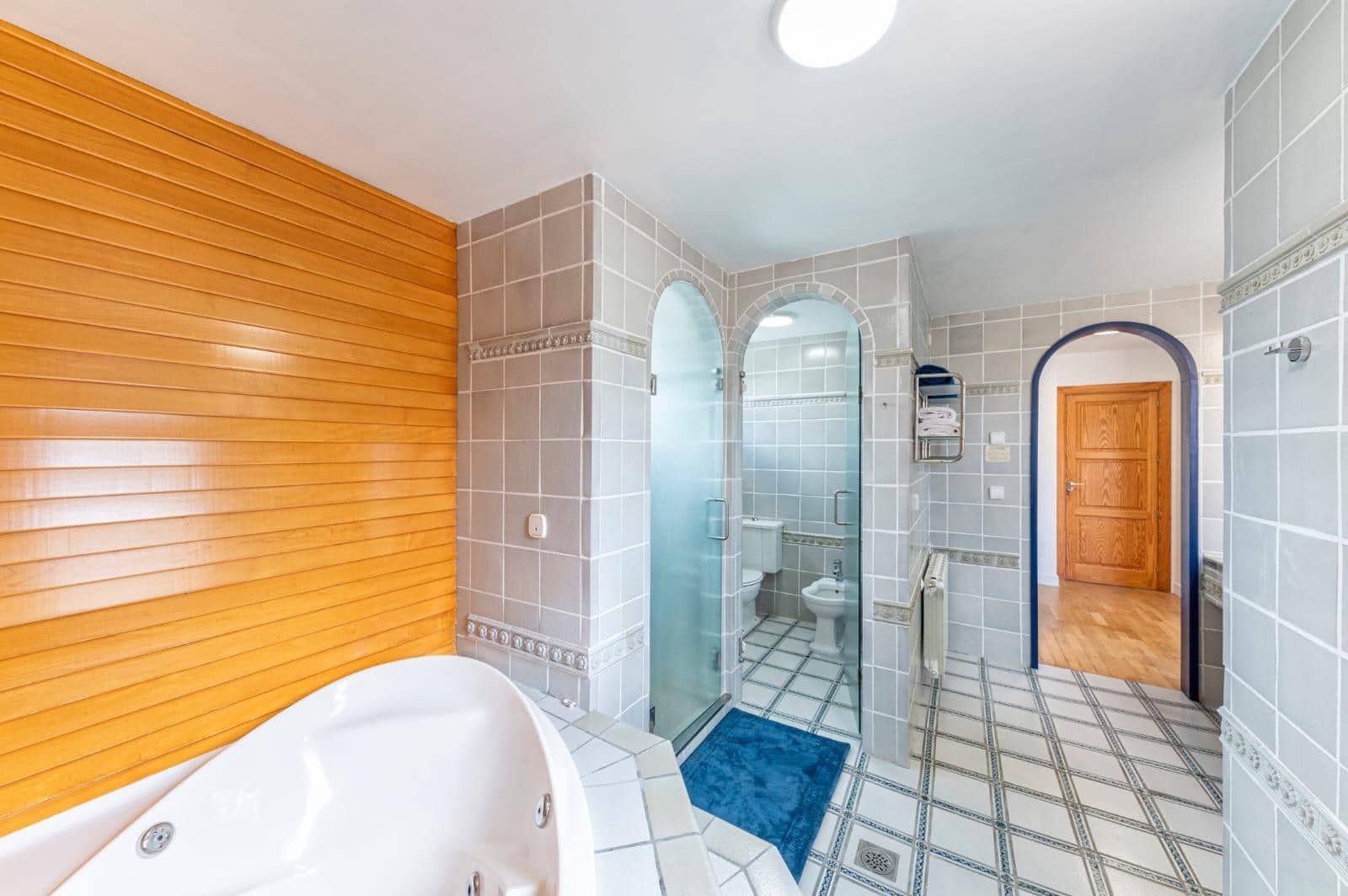 8 soveværelse Villa til salg i Alicante by med swimmingpool garage - € 1.400.000 (Ref: 9276599)