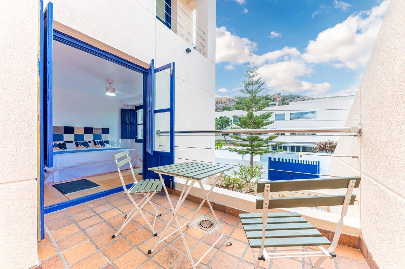 8 soveværelse Villa til salg i Alicante by med swimmingpool garage - € 1.400.000 (Ref: 9276599)