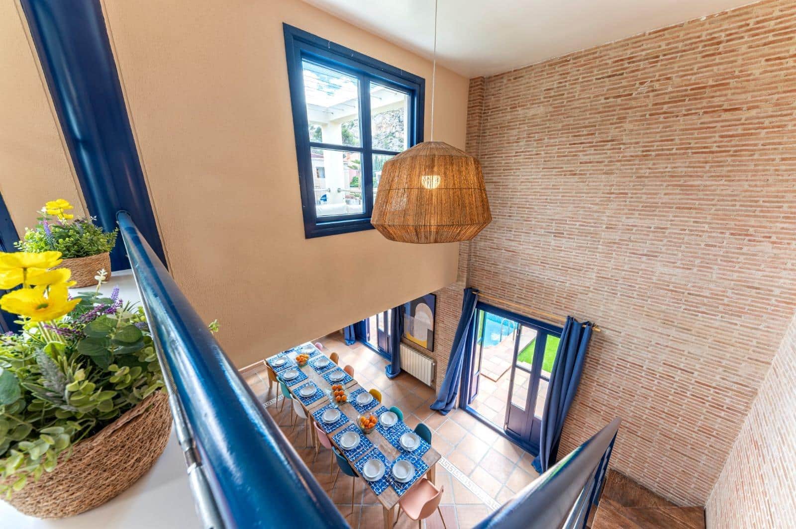 8 soveværelse Villa til salg i Alicante by med swimmingpool garage - € 1.400.000 (Ref: 9276599)