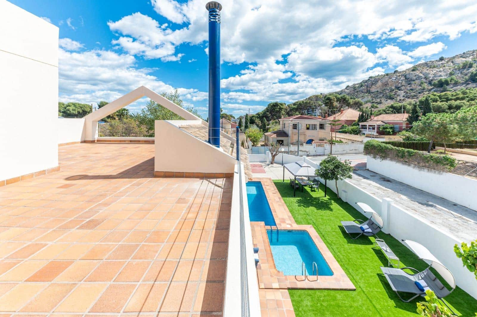 8 soveværelse Villa til salg i Alicante by med swimmingpool garage - € 1.400.000 (Ref: 9276599)