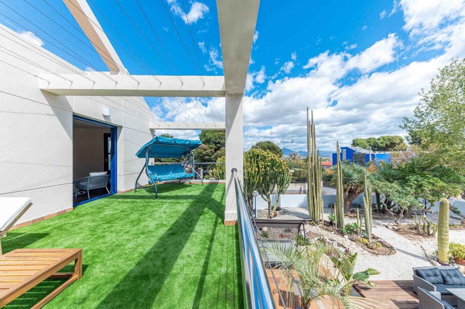 8 soveværelse Villa til salg i Alicante by med swimmingpool garage - € 1.400.000 (Ref: 9276599)