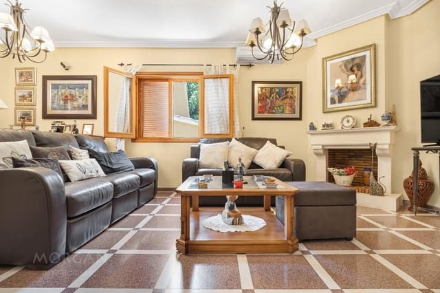 4 sypialnia Willa na sprzedaż w Muchamiel / Mutxamel z basenem - 890 000 € (Ref: 9276600)