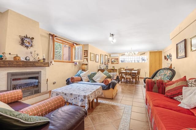 4 sypialnia Willa na sprzedaż w Muchamiel / Mutxamel z basenem - 890 000 € (Ref: 9276600)