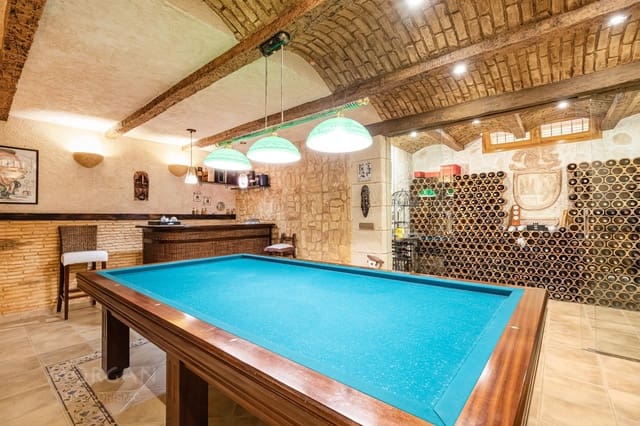 4 sypialnia Willa na sprzedaż w Muchamiel / Mutxamel z basenem - 890 000 € (Ref: 9276600)