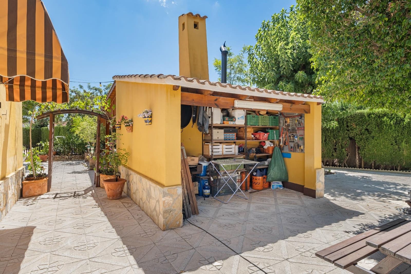 4 sypialnia Willa na sprzedaż w Muchamiel / Mutxamel z basenem - 890 000 € (Ref: 9276600)