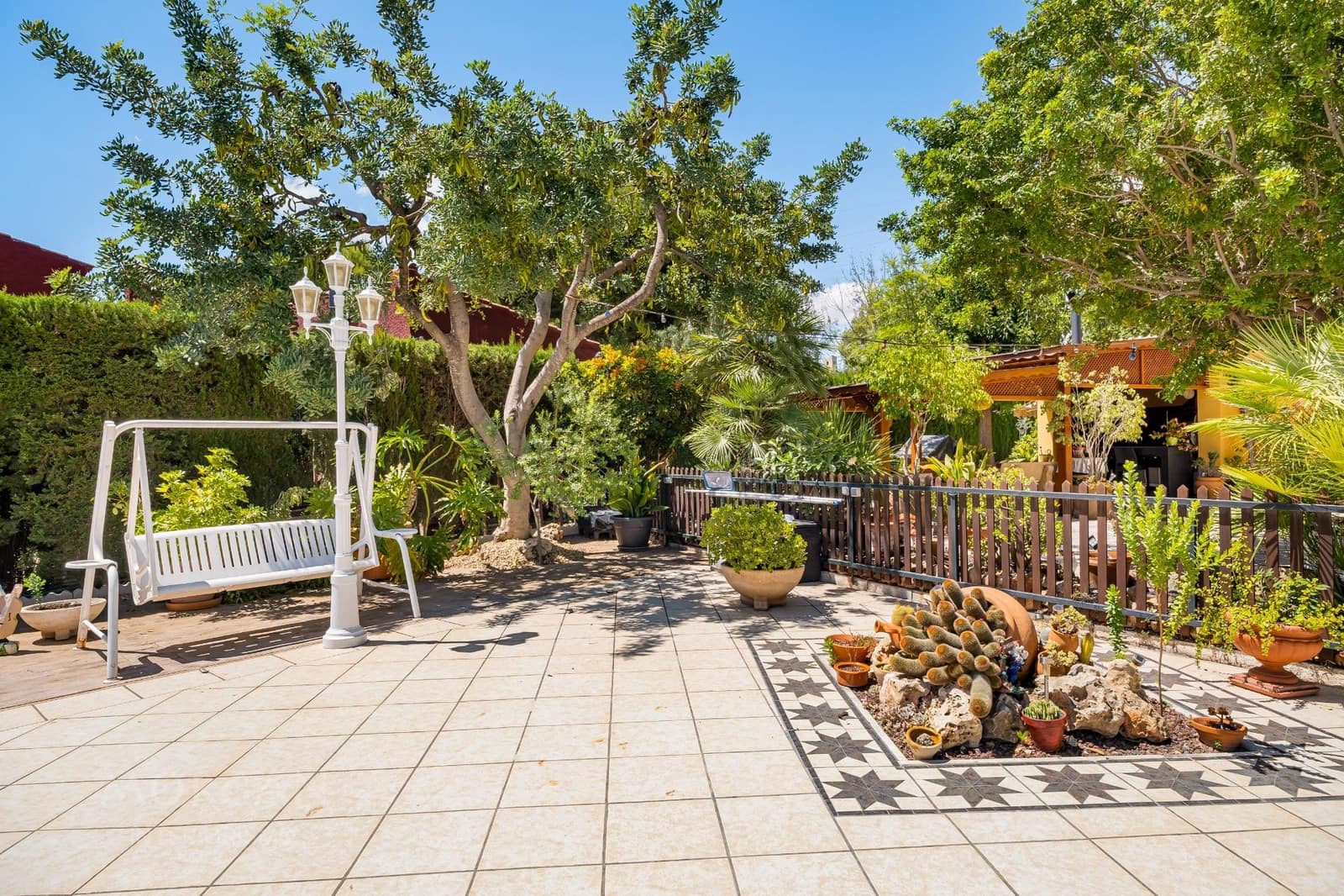 4 sypialnia Willa na sprzedaż w Muchamiel / Mutxamel z basenem - 890 000 € (Ref: 9276600)