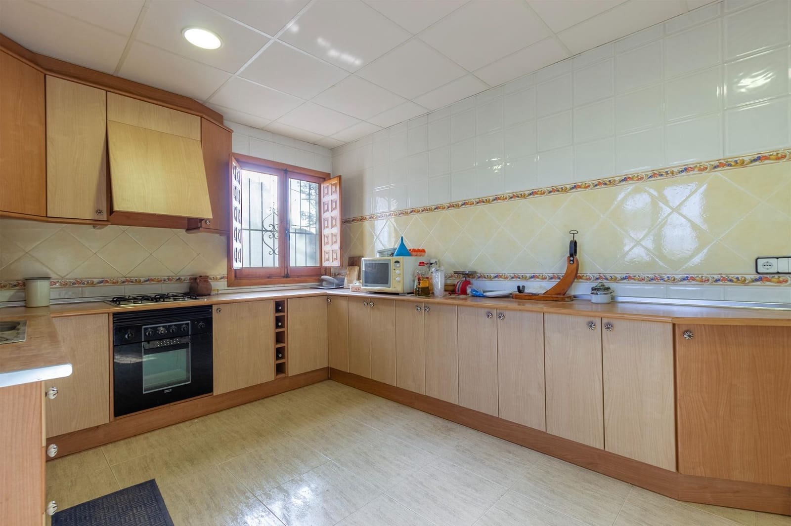 3 sovrum Finca/Hus på landet till salu i Elche / Elx - 432 000 € (Ref: 9276602)