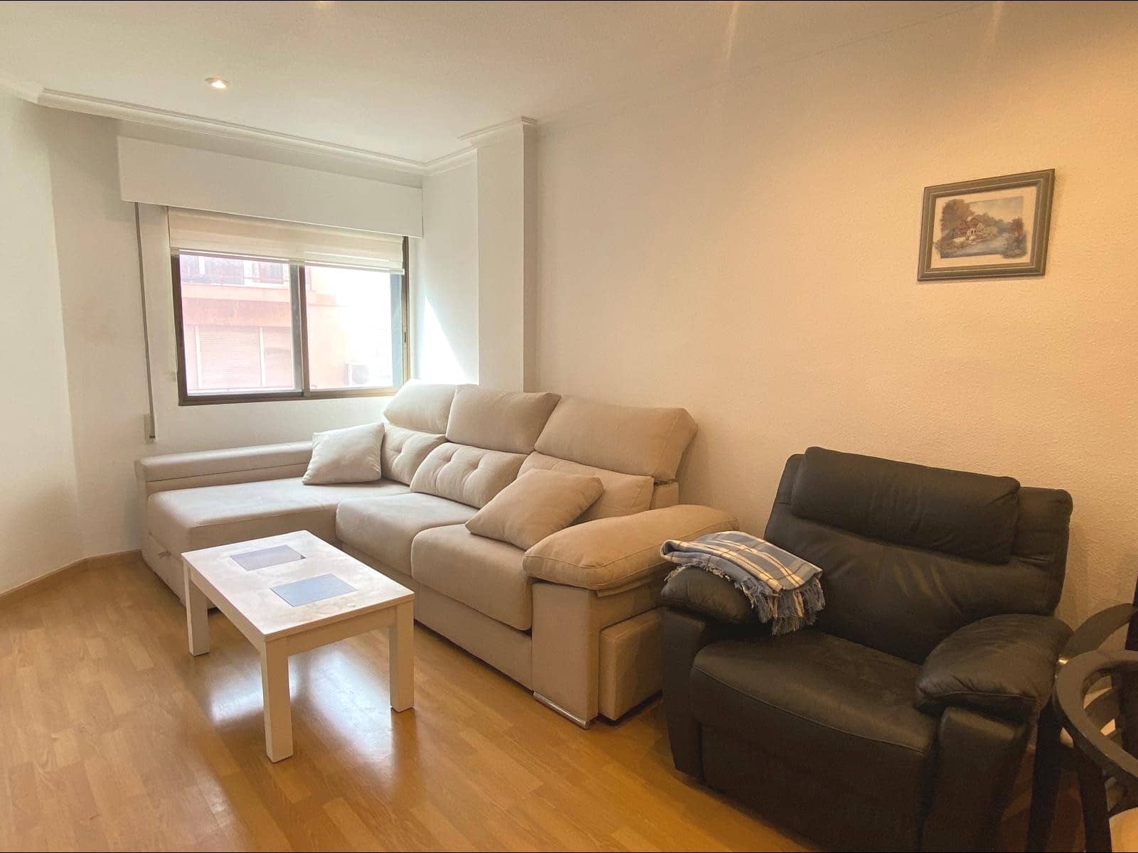 Piso de 3 habitaciones en Alicante / Alacant ciudad en alquiler - 1.550 € (Ref: 9276603)