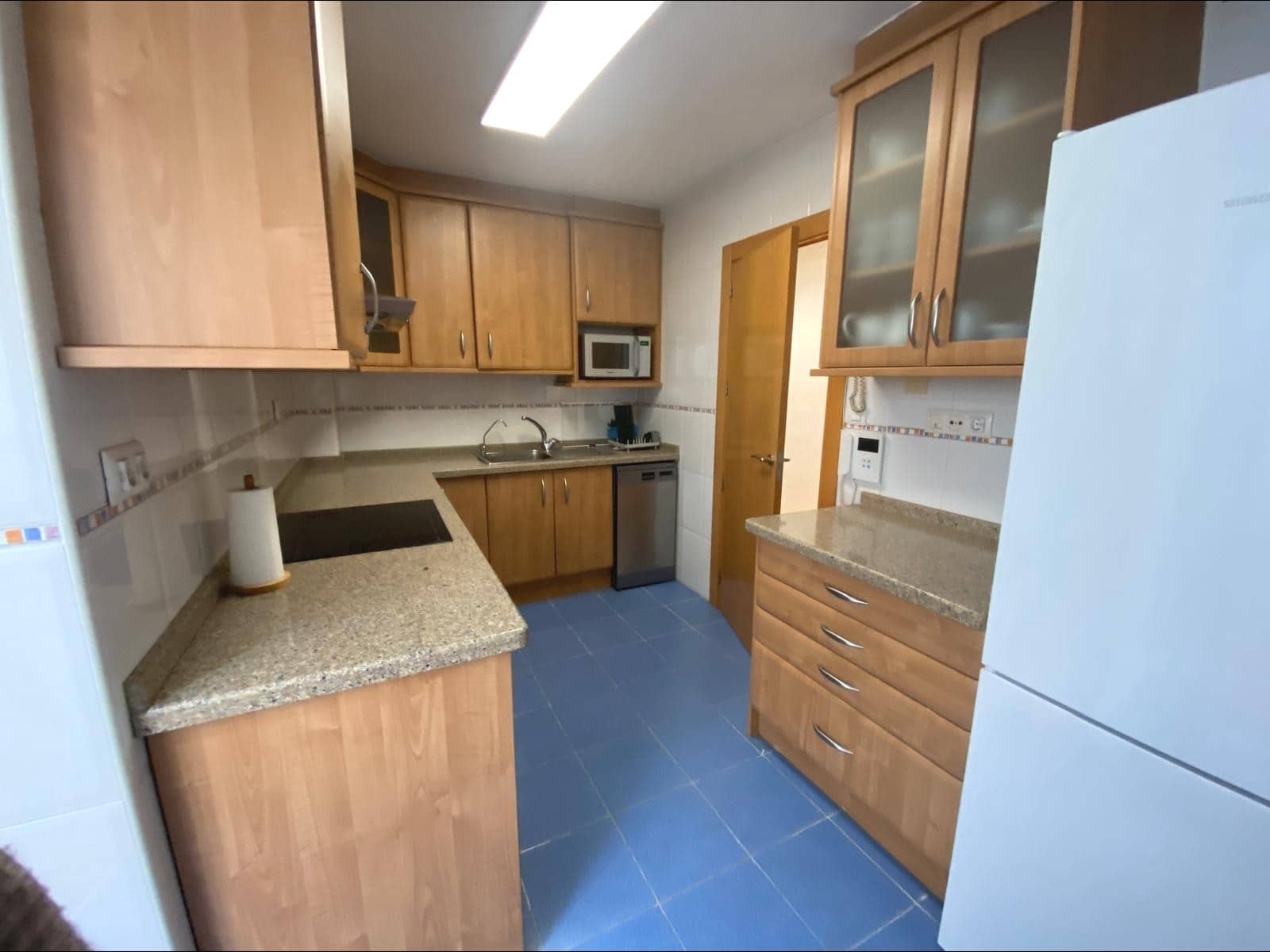 Piso de 3 habitaciones en Alicante / Alacant ciudad en alquiler - 1.550 € (Ref: 9276603)