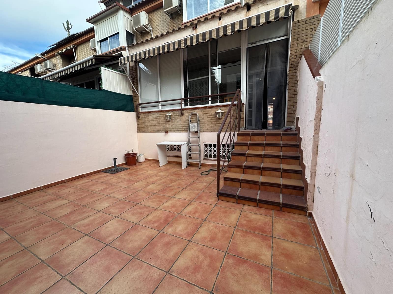 4 soveværelse Rækkehus til salg i Playa de San Juan med swimmingpool garage - € 499.000 (Ref: 9276607)