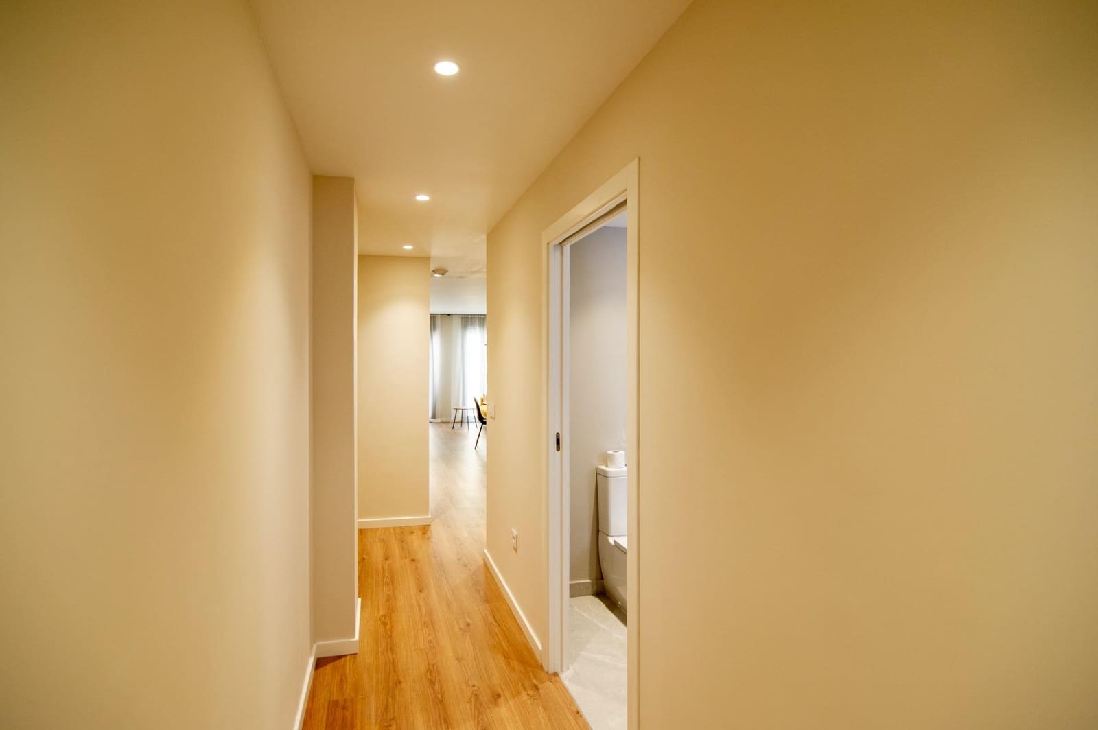 8 makuuhuone Yritys myytävänä paikassa Alicante kaupunki - 4 350 000 € (Ref: 9276608)