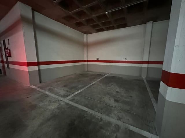 Garage til salg i Alicante by - € 12.500 (Ref: 9276609)