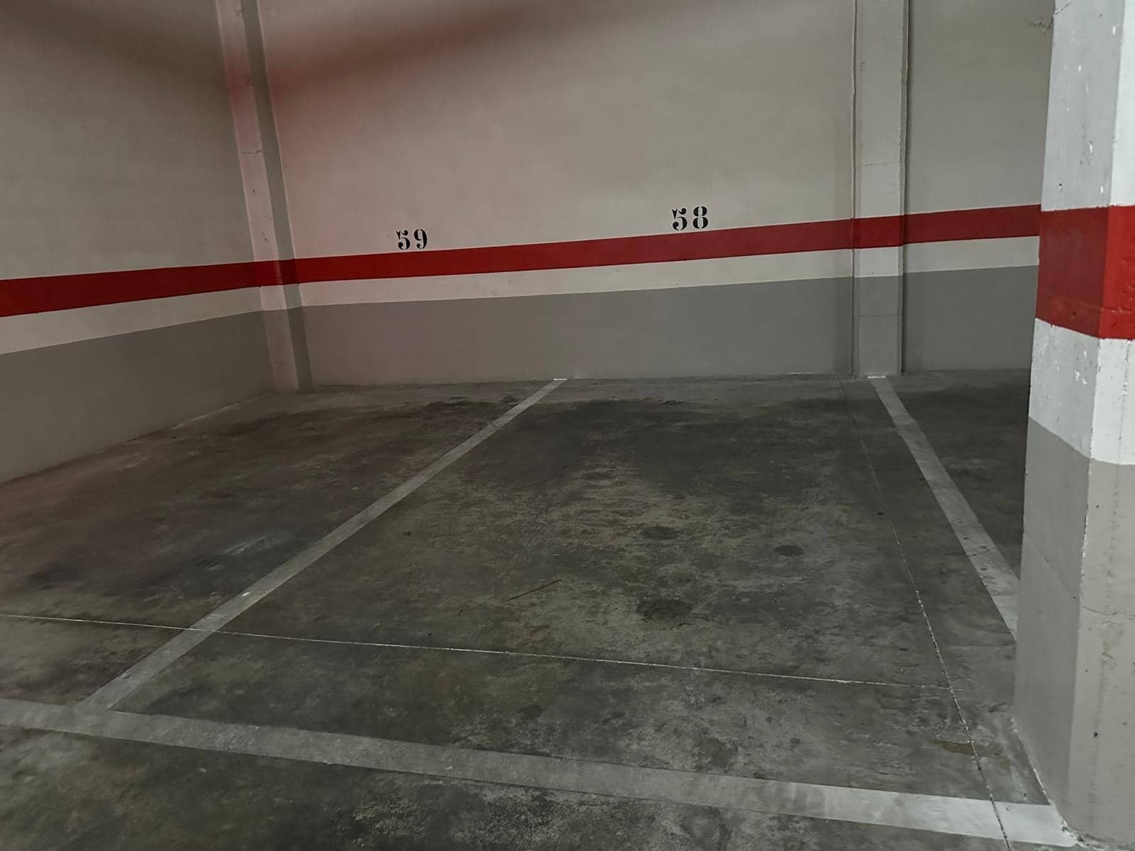 Garage til salg i Alicante by - € 12.500 (Ref: 9276610)