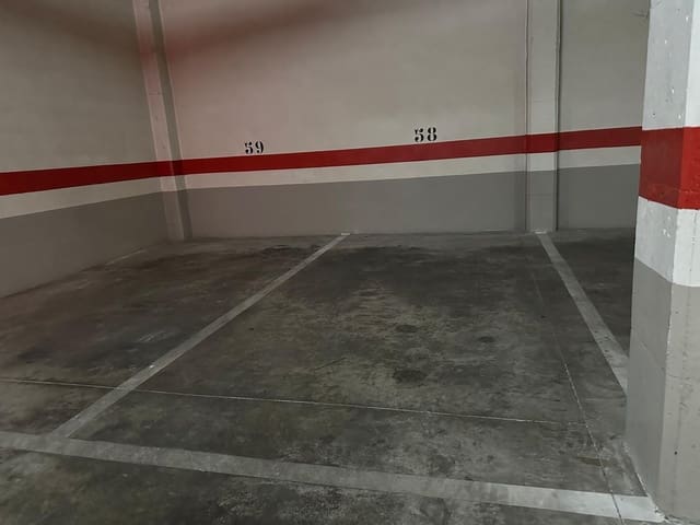 Garasje til salgs i Garbinet - Parque de las Avenidas, Alicante by - € 12 500 (Ref: 9276610)