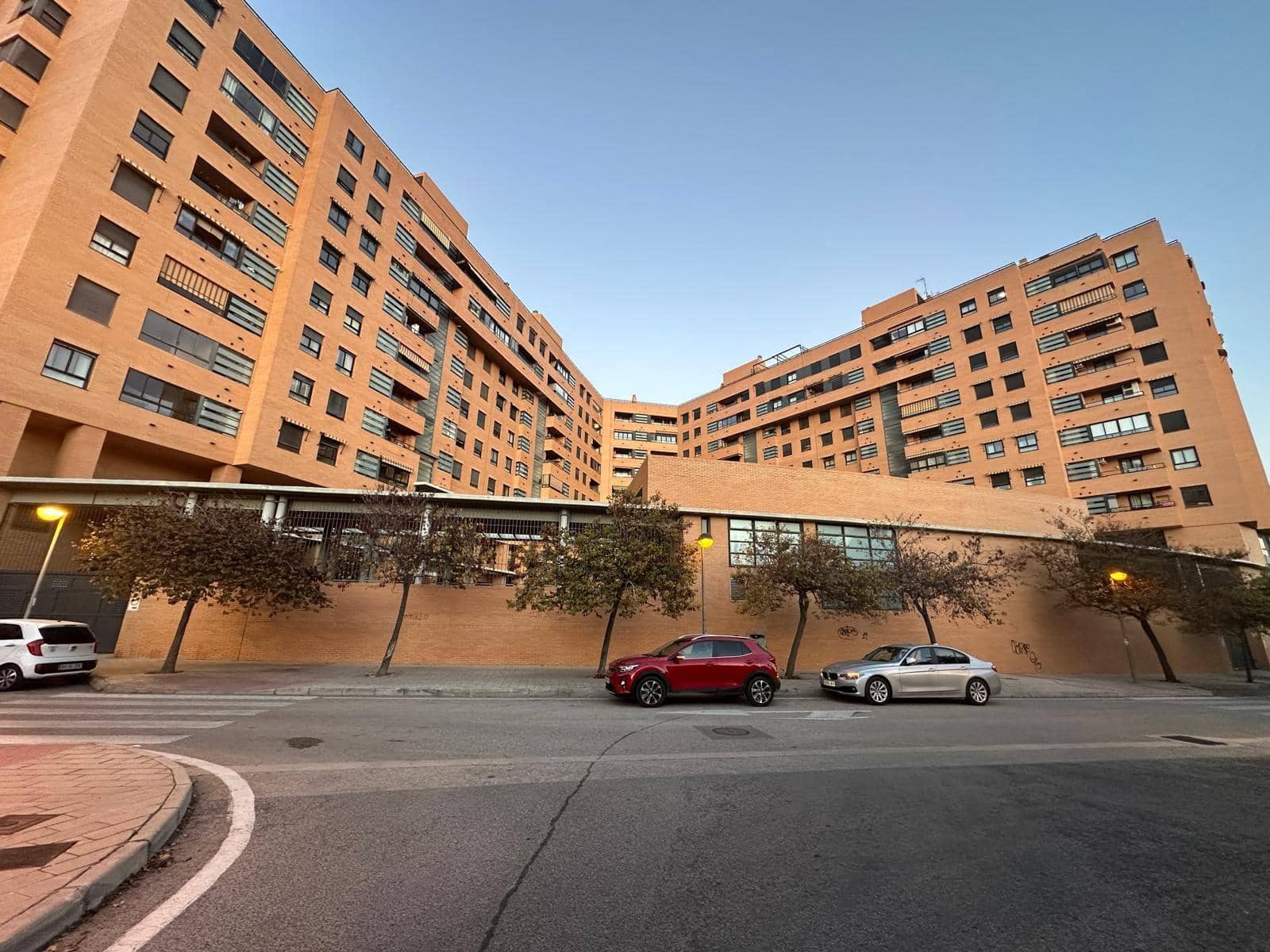 Garage til salg i Alicante by - € 12.500 (Ref: 9276610)