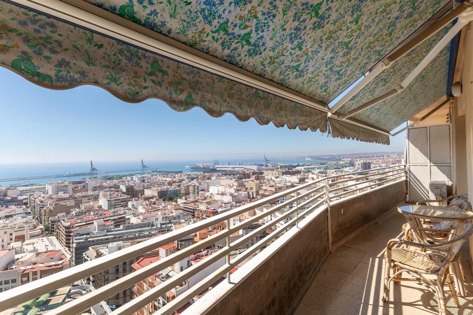 1 makuuhuone Huoneisto myytävänä paikassa Alicante kaupunki - 390 000 € (Ref: 9276613)