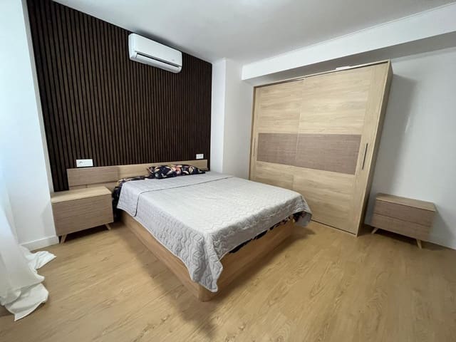 3 sypialnia Mieszkanie na sprzedaż w Miasto Alicante / Alacant - 200 000 € (Ref: 9276614)