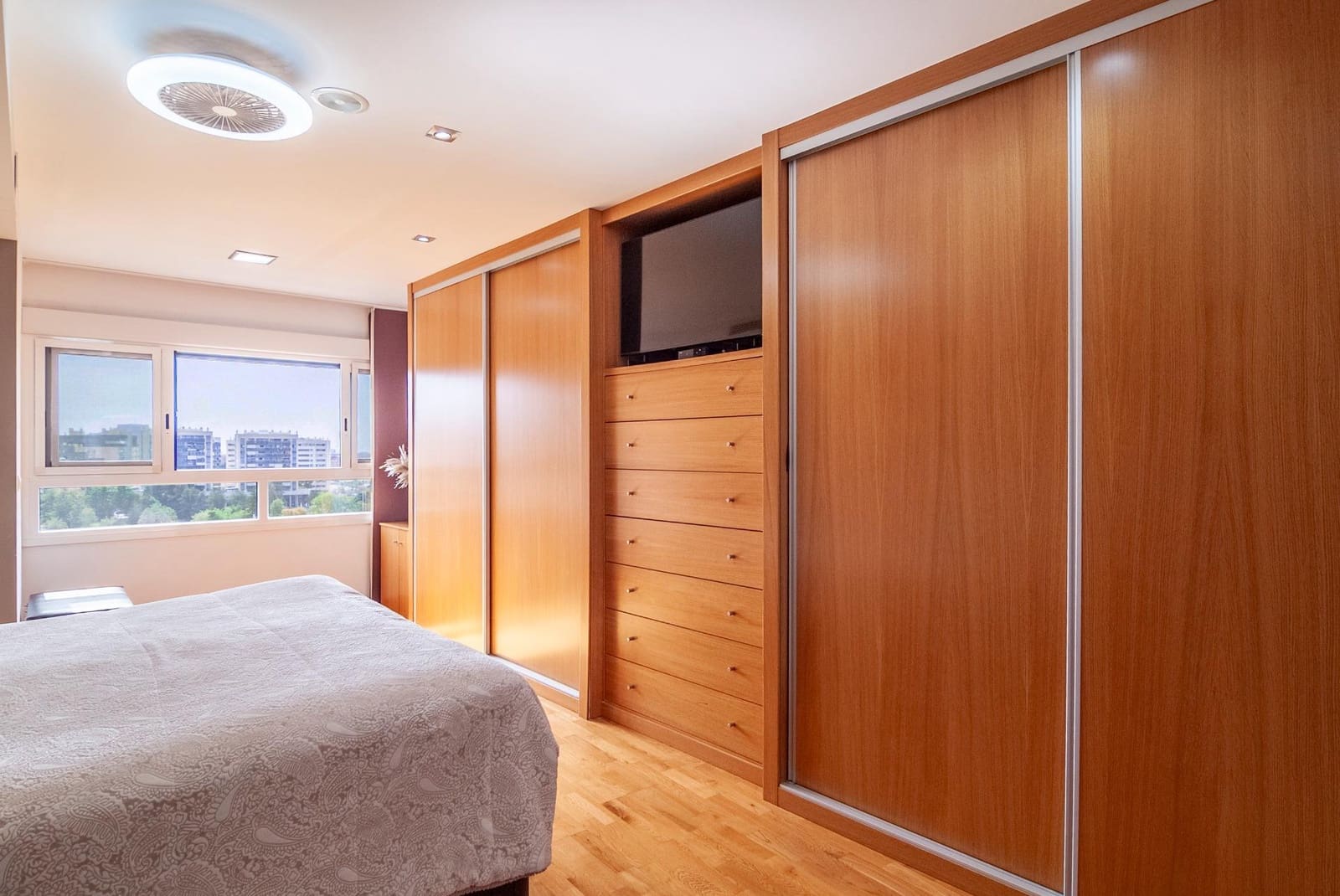 5 quarto Apartamento para venda em Alicante cidade com piscina garagem - 524 000 € (Ref: 9276615)