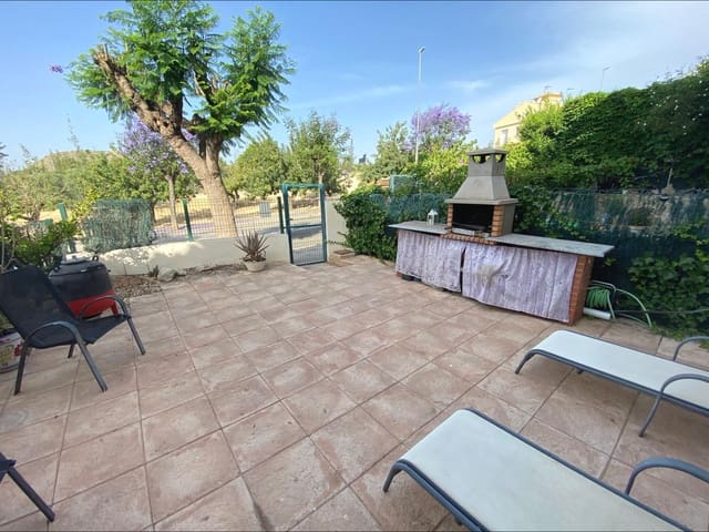 5 soveværelse Bungalow til salg i Monforte del Cid med swimmingpool garage - € 350.000 (Ref: 9276616)