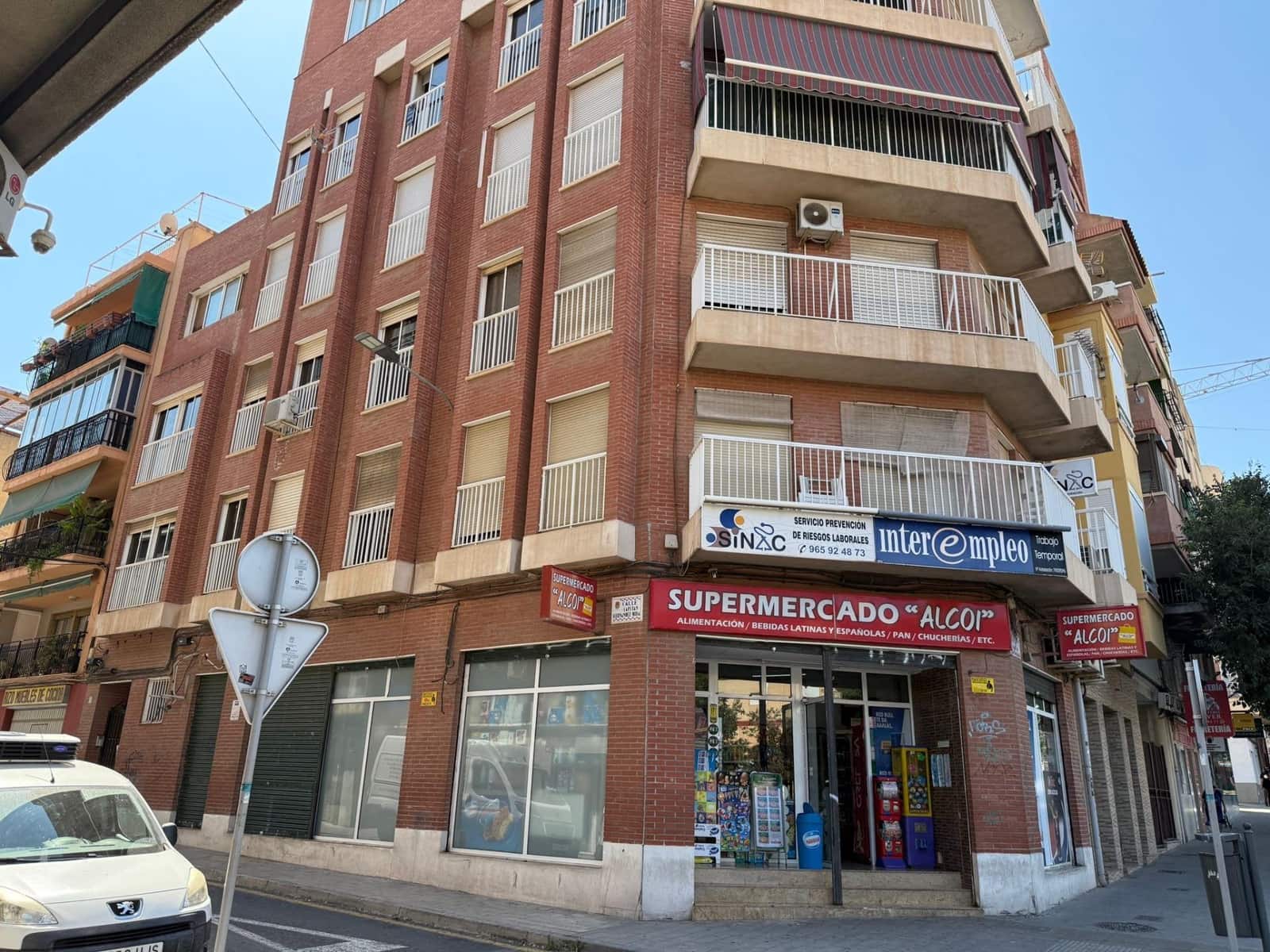 1 soveværelse Kontor til salg i Alicante by - € 146.000 (Ref: 9276617)