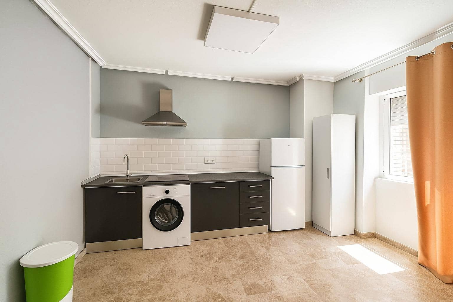 1 soveværelse Kontor til salg i Alicante by - € 146.000 (Ref: 9276617)