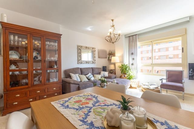 3 quarto Apartamento para venda em Alicante cidade com piscina garagem - 335 000 € (Ref: 9276621)