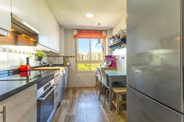 3 quarto Apartamento para venda em Alicante cidade com piscina garagem - 335 000 € (Ref: 9276621)