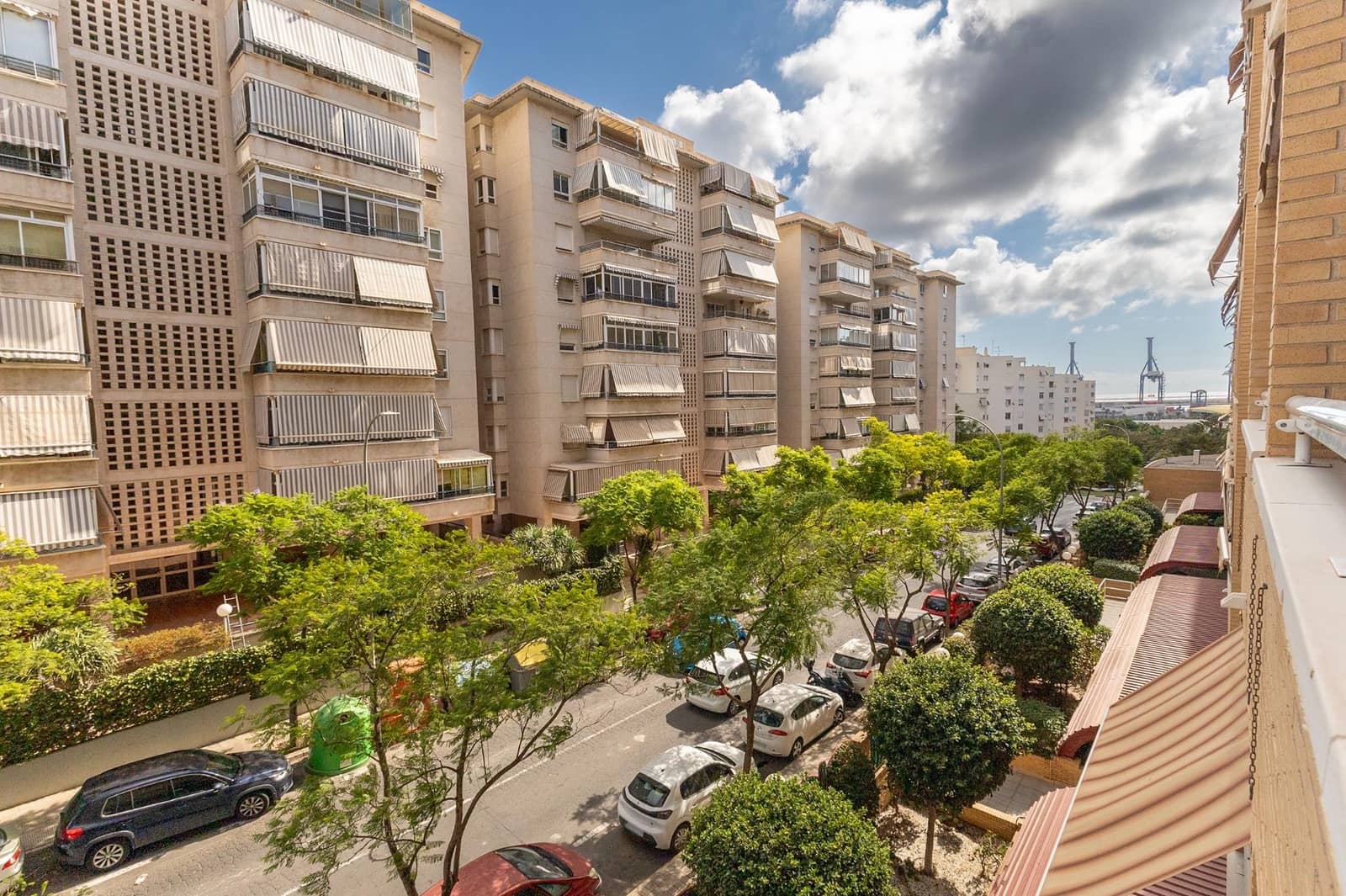 3 soveværelse Lejlighed til salg i Alicante by med swimmingpool garage - € 326.000 (Ref: 9276625)
